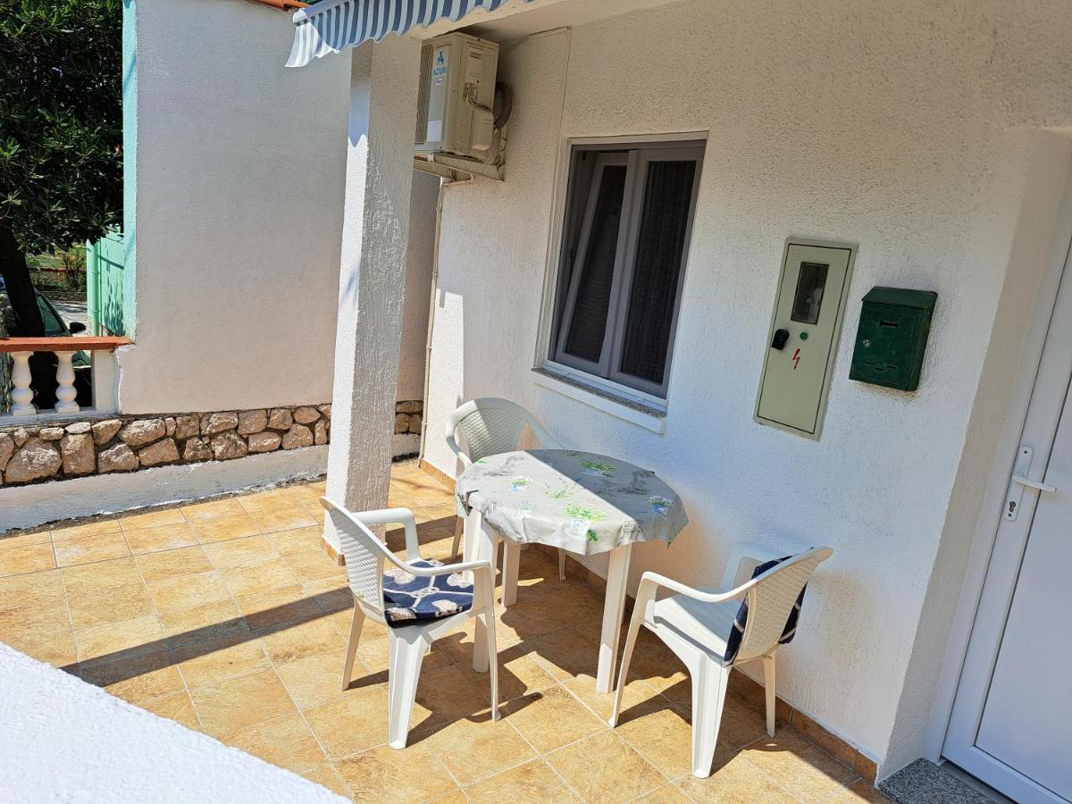 Apartmani Ana-Lora Lopar Zewnętrze zdjęcie